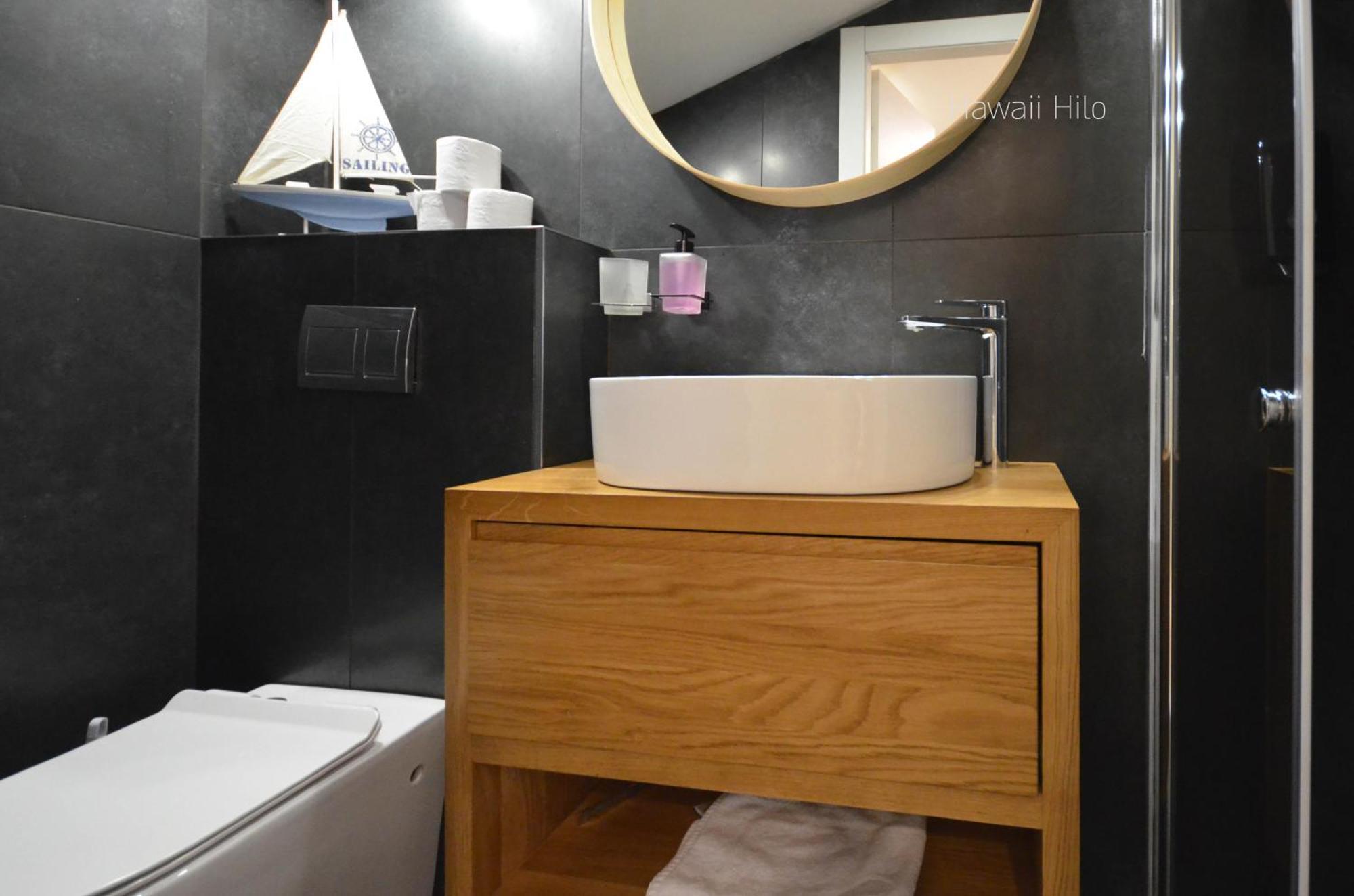 Apartment Amazing And 1 Bedroom In *